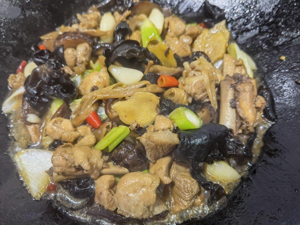 秒杀饭馆味道的【黄焖鸡米饭】