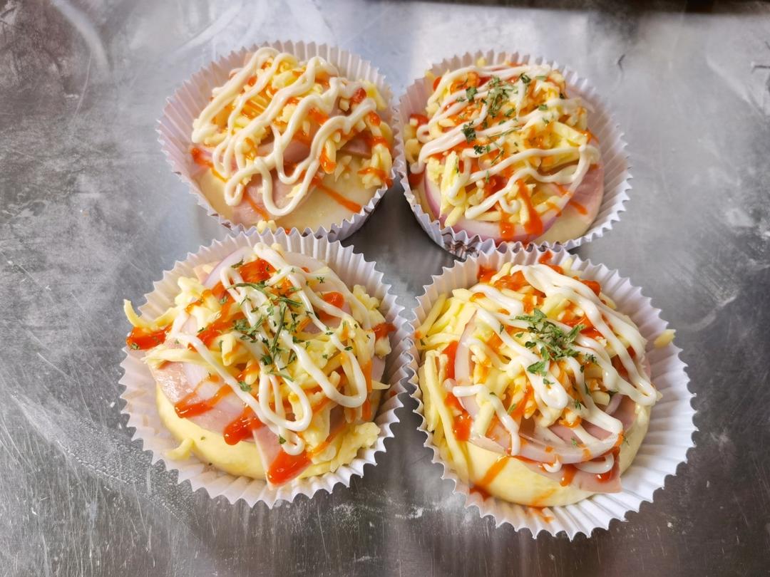 洋葱火腿片（培根）面包