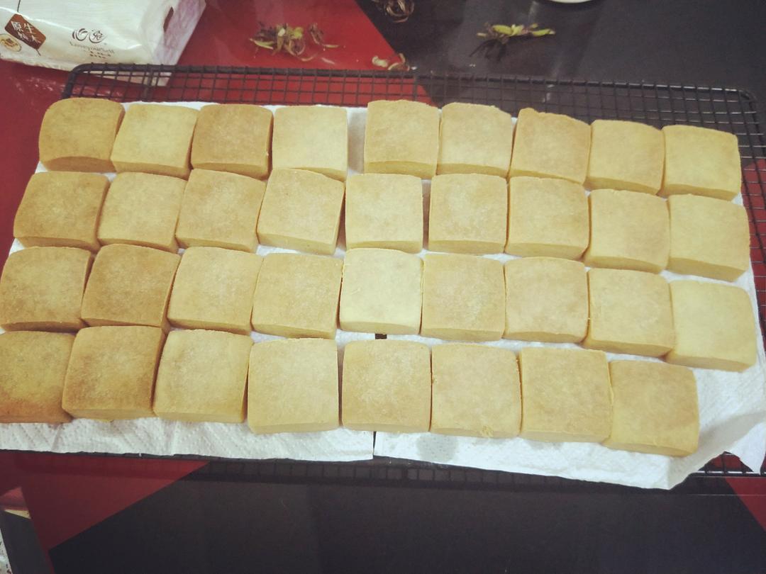 凤梨酥