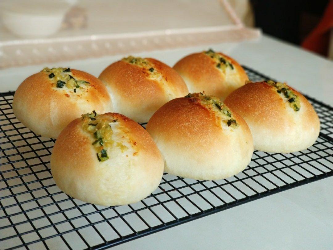 波兰种黄油香蒜面包