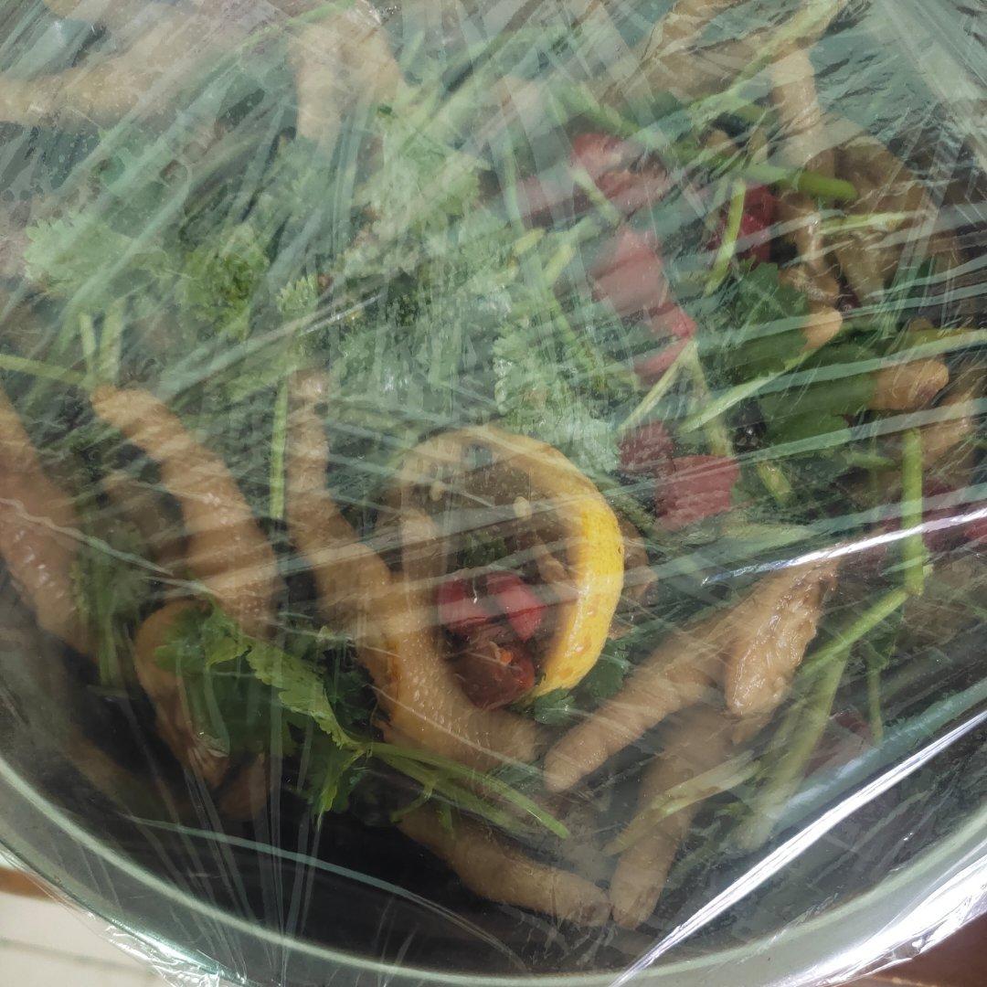 柠檬鸡爪