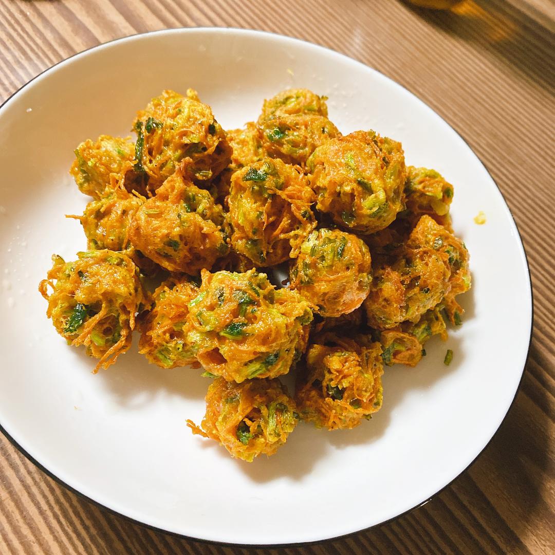 胡萝卜香菜素丸子的做法