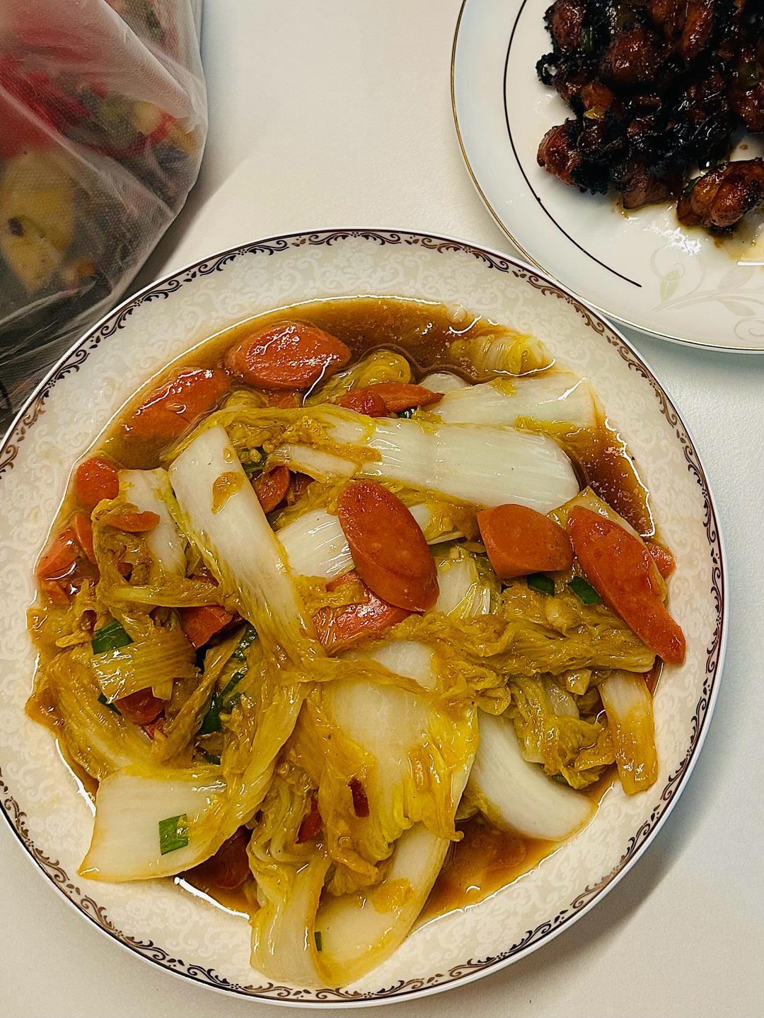 娃娃菜炒火腿肠家常菜