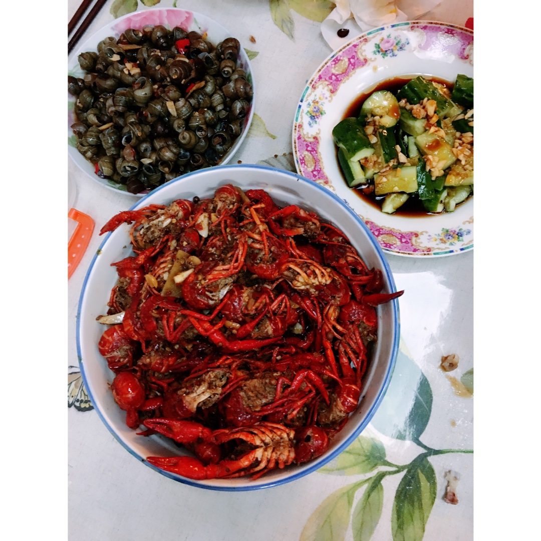 麻辣小龙虾