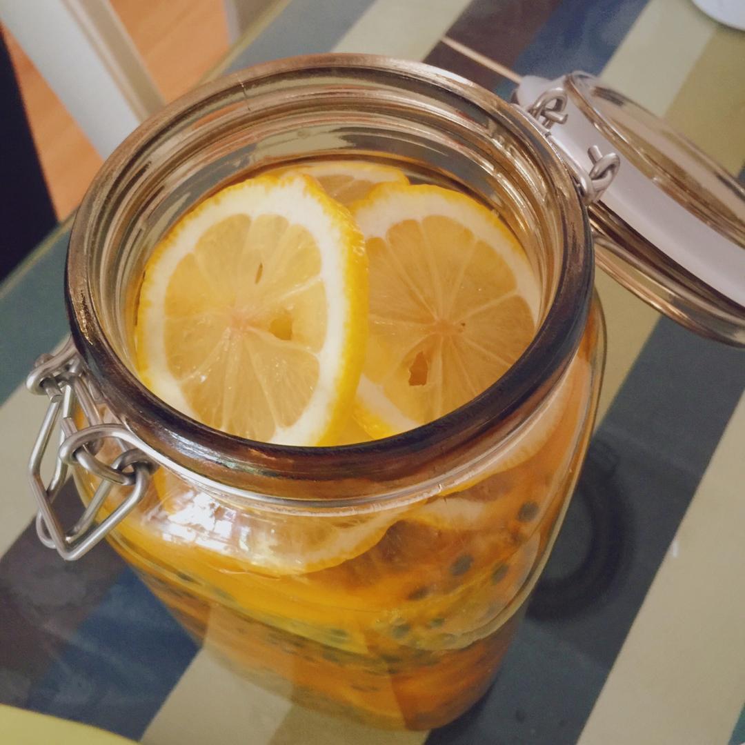 百香果柠檬蜂蜜饮