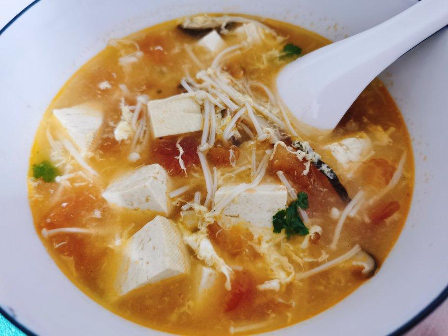 开胃酸辣汤~好喝不胖，10分钟搞定