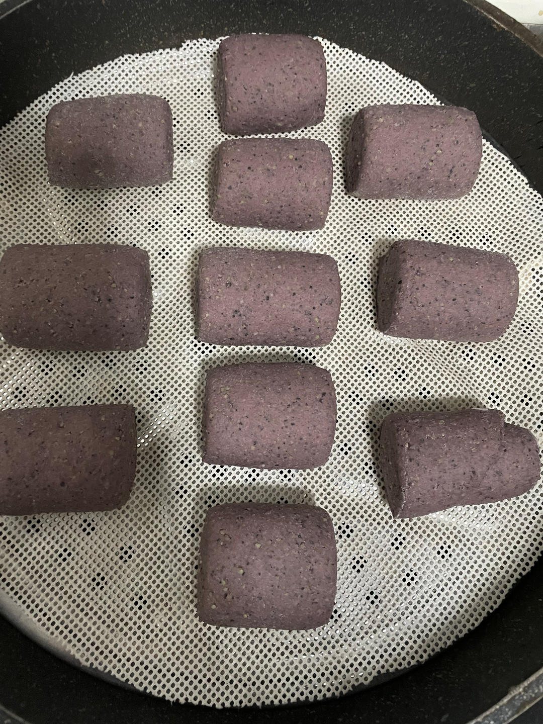 黑米荞麦杂粮刀切馒头