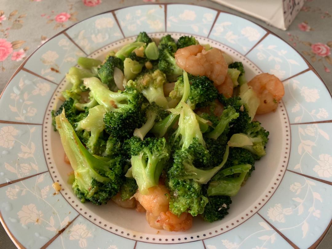 西兰花炒虾仁🍤