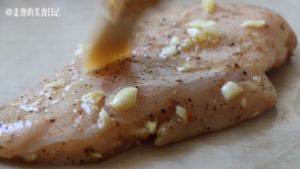 鸡胸肉溏心蛋沙拉的做法 步骤5