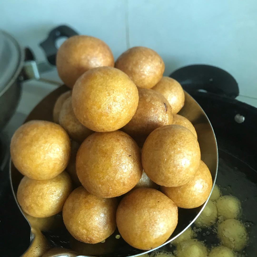 炒蔬菜大杂烩肉丸