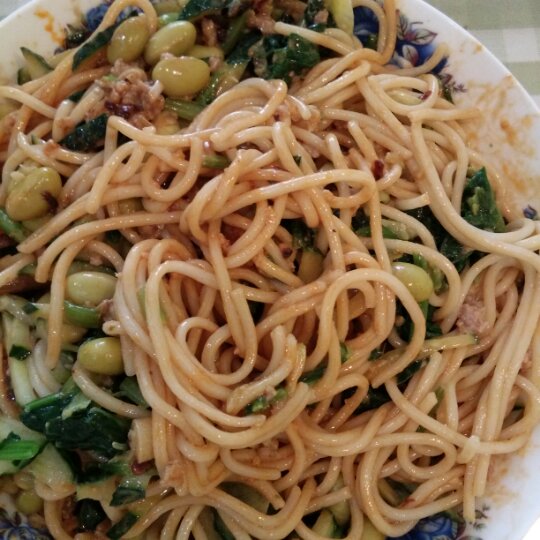 鸡丝凉面