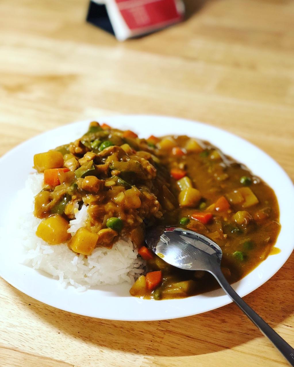 椰浆咖喱鸡肉饭