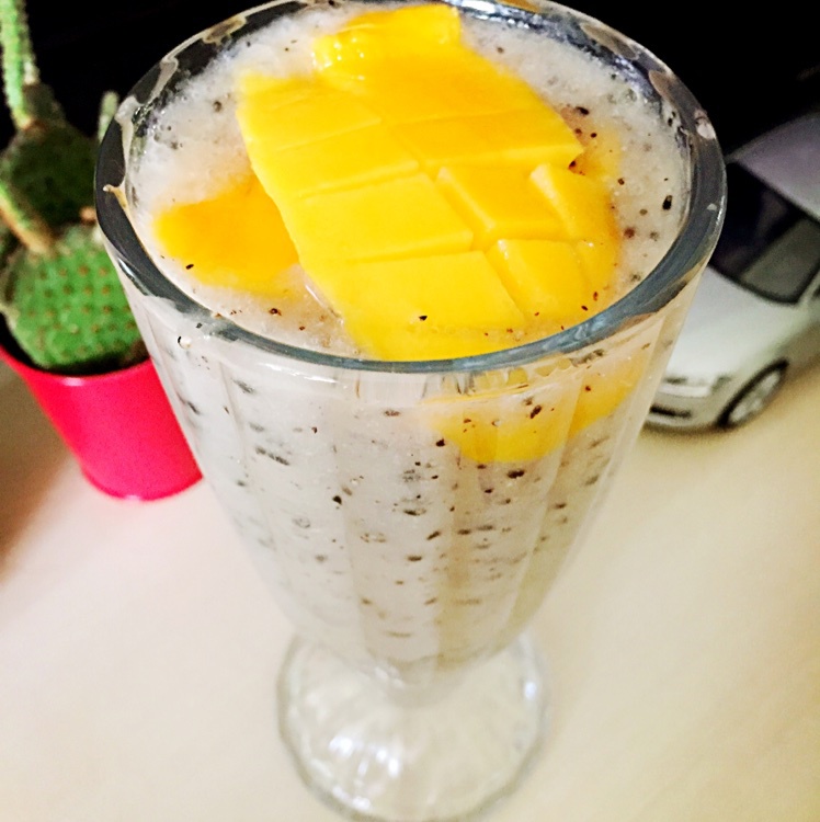 百变水果酸奶
