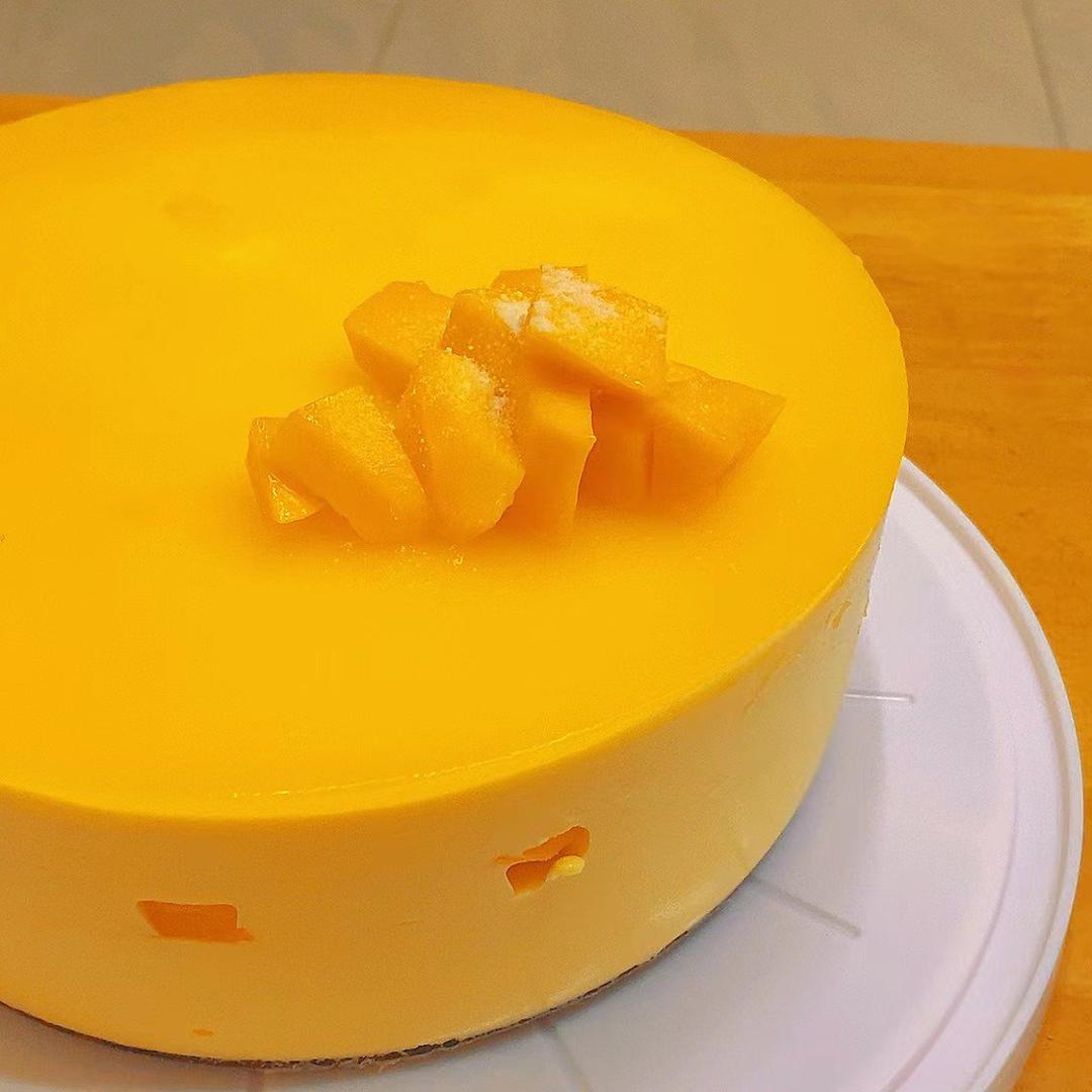 芒果慕斯蛋糕