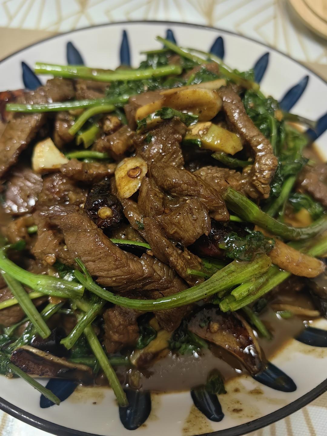 香菜牛肉