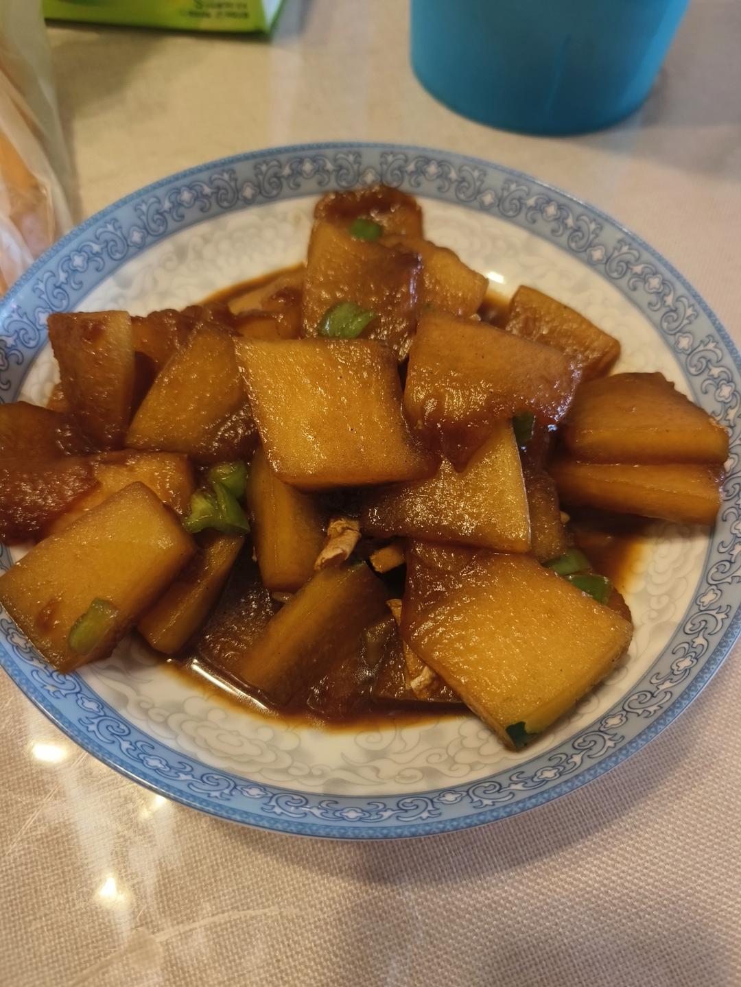 红烧冬瓜最完美做法，不加一滴水，瞬间秒杀红烧肉