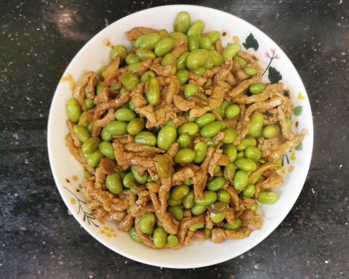 毛豆炒肉的做法
