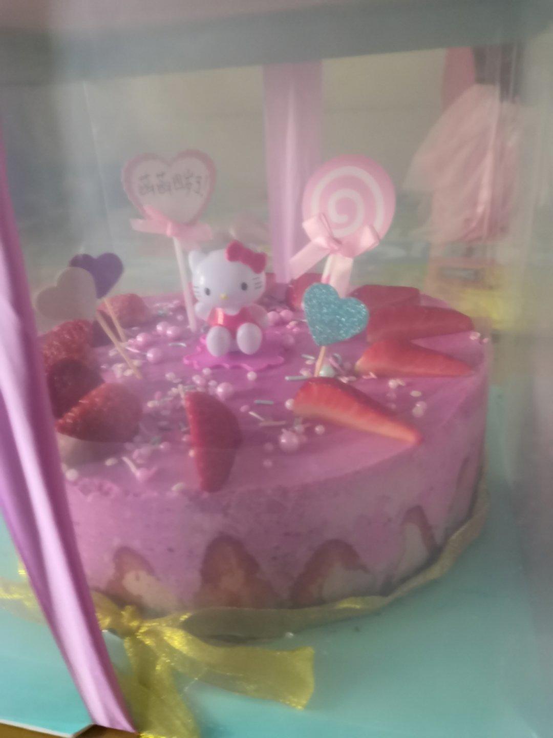 零难度免烤箱 超好吃的草莓奶油慕斯蛋糕