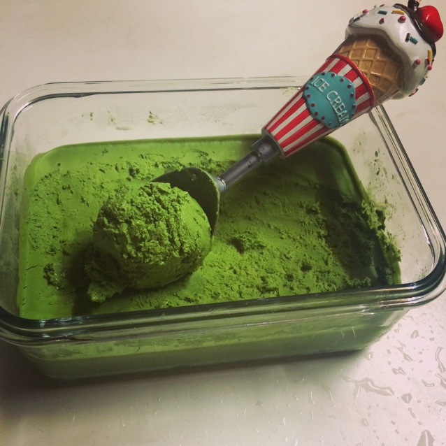 抹茶冰淇淋