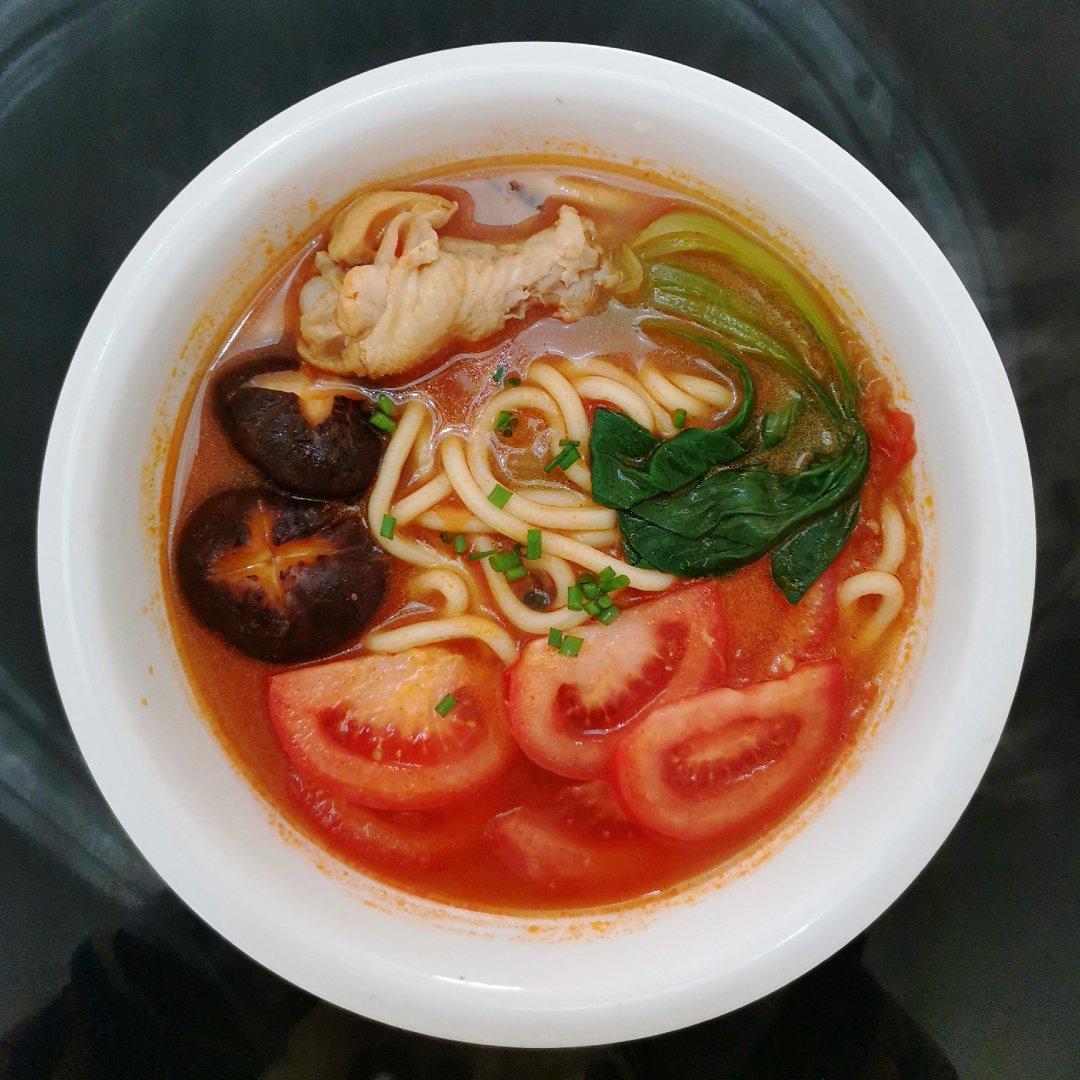 番茄牛肉乌冬面