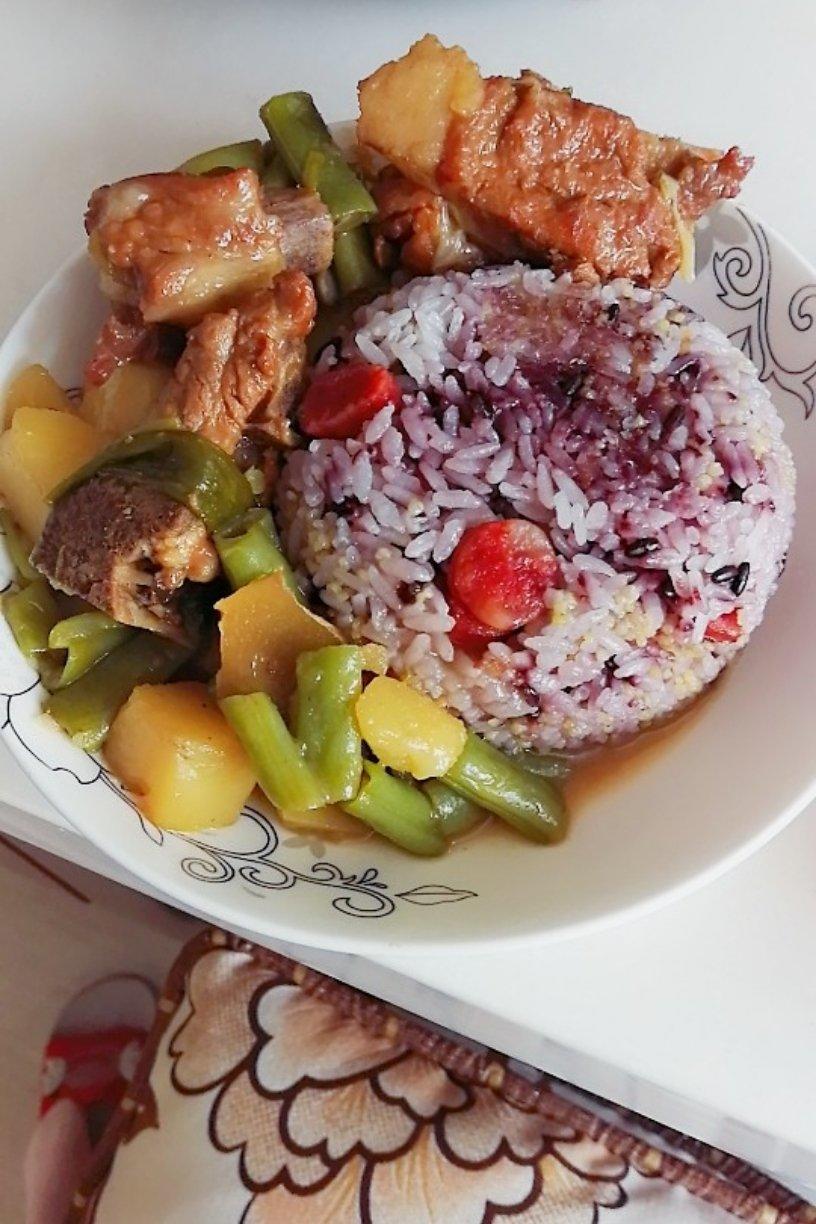 黑米杂粮饭