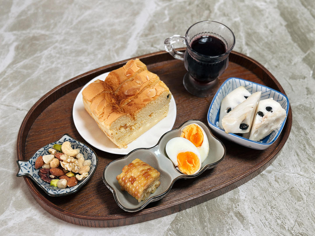 早餐•2026年4月16日