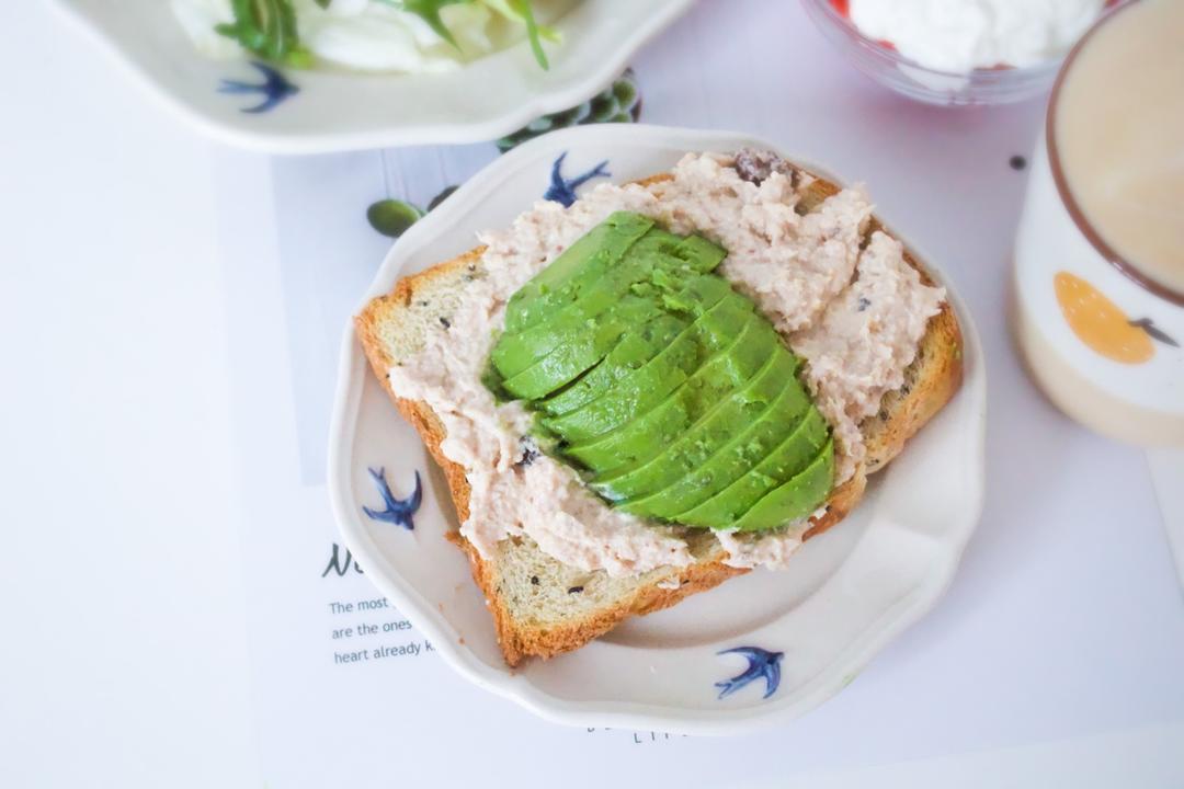 快手蔓越莓坚果金枪鱼抹酱