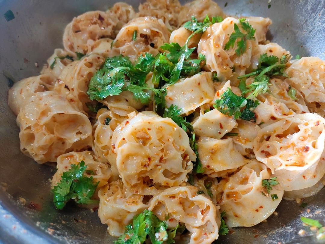 喵喵咪呀0928做的麻酱面藕 凉菜麻酱面藕 凉菜素菜