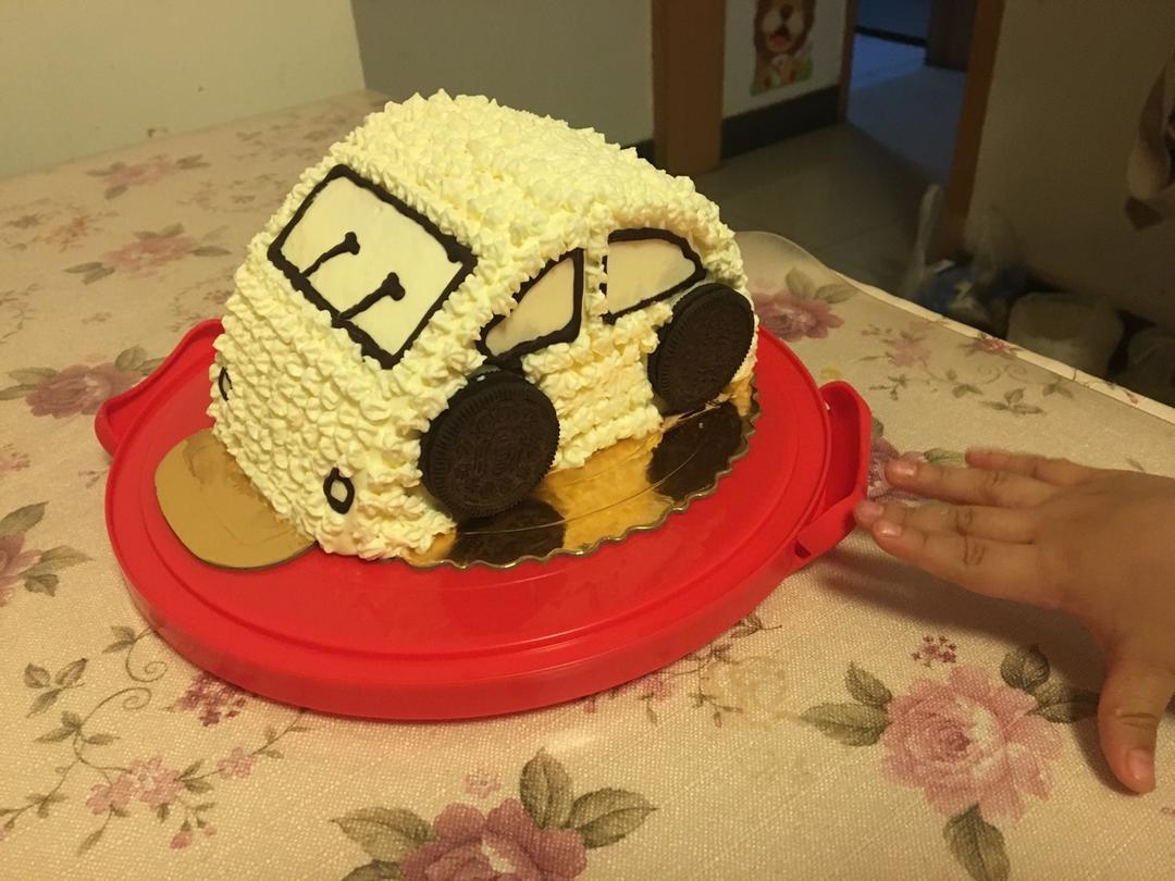 六寸立体汽车蛋糕，水果货车版本