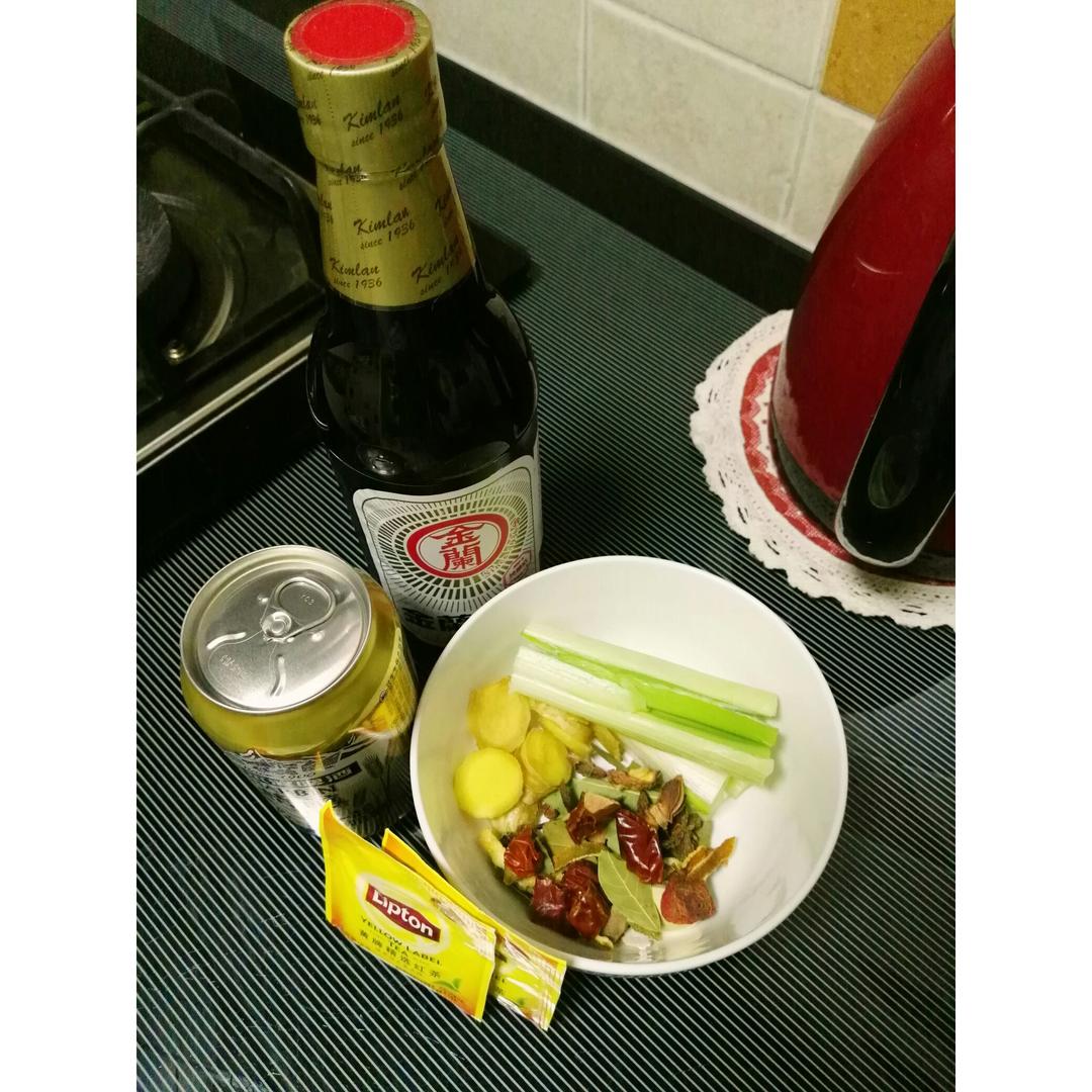 卤蛋（那只油酥烧饼的好基友）