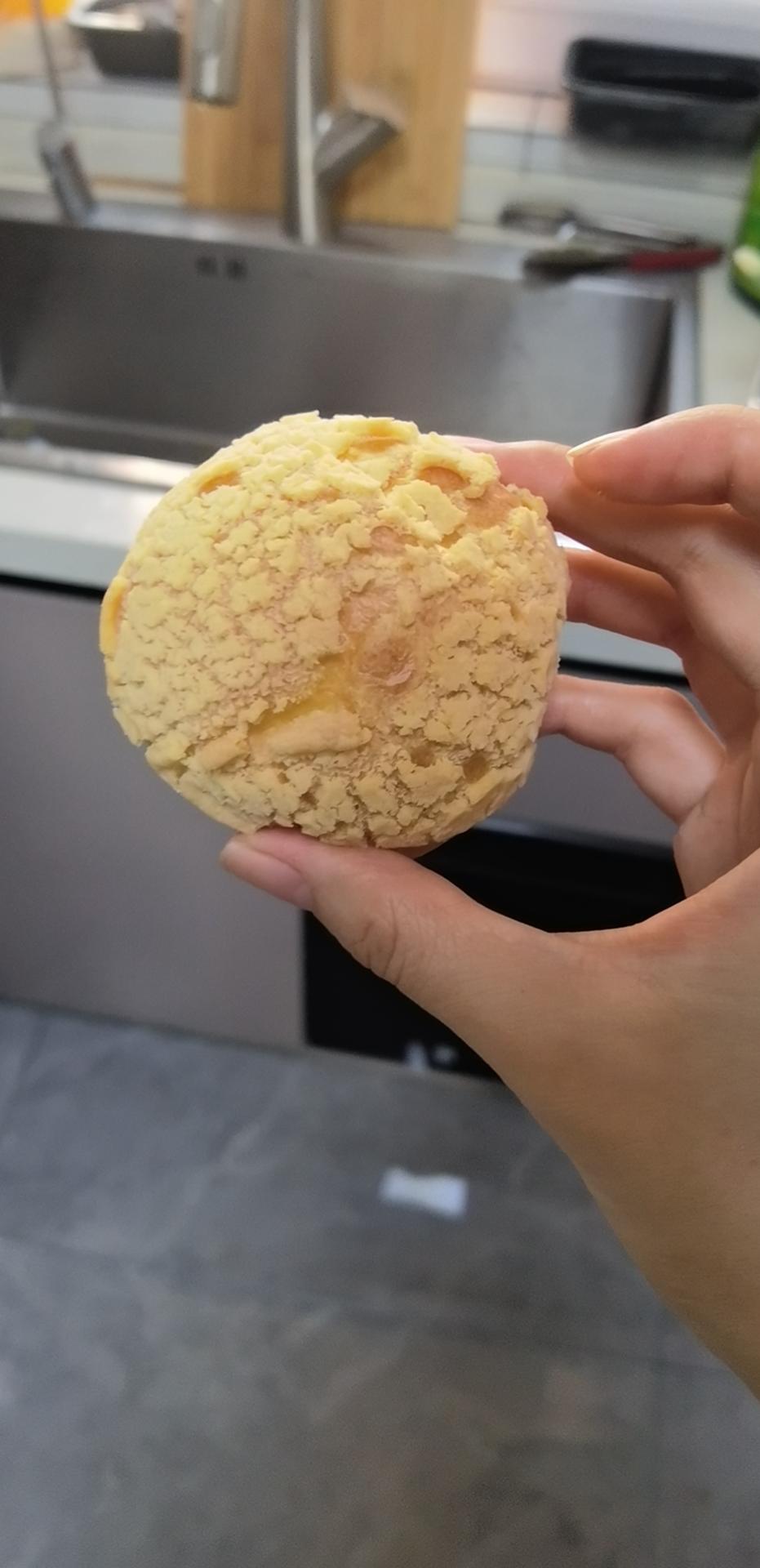 一口就爆浆的卡士达酥皮泡芙