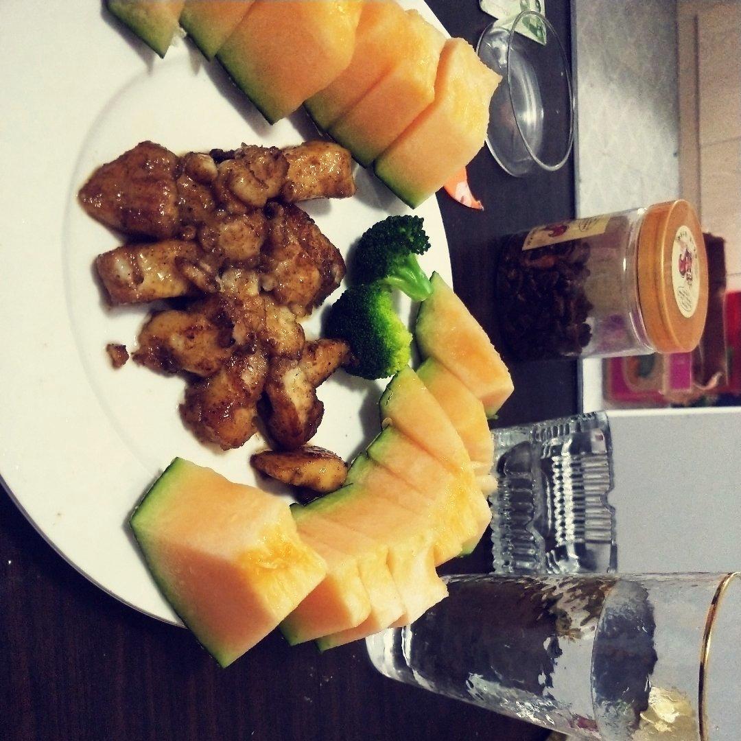 只需要两步的 方便 快手 酱烧巴沙鱼/龙利鱼