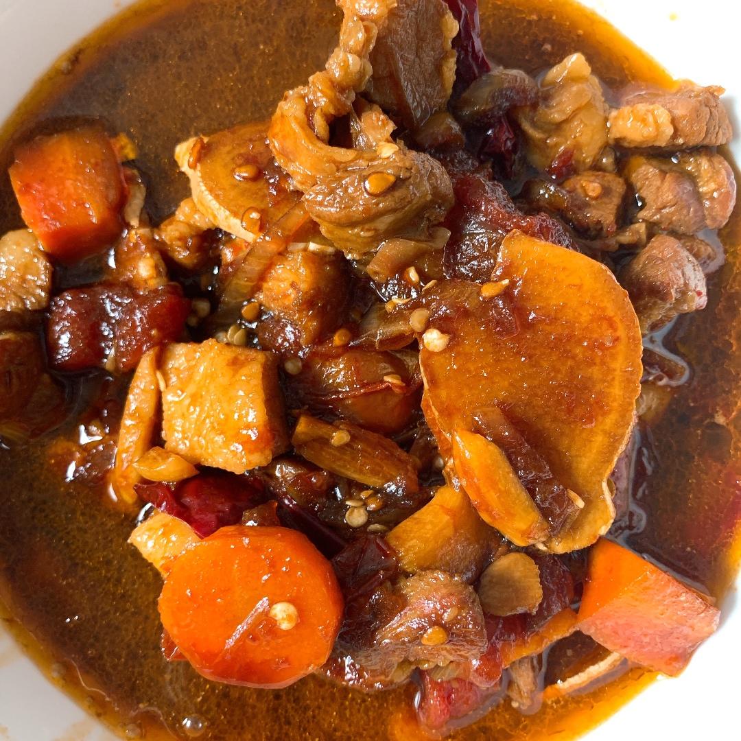 红烧牛肉土豆 （独家秘制）