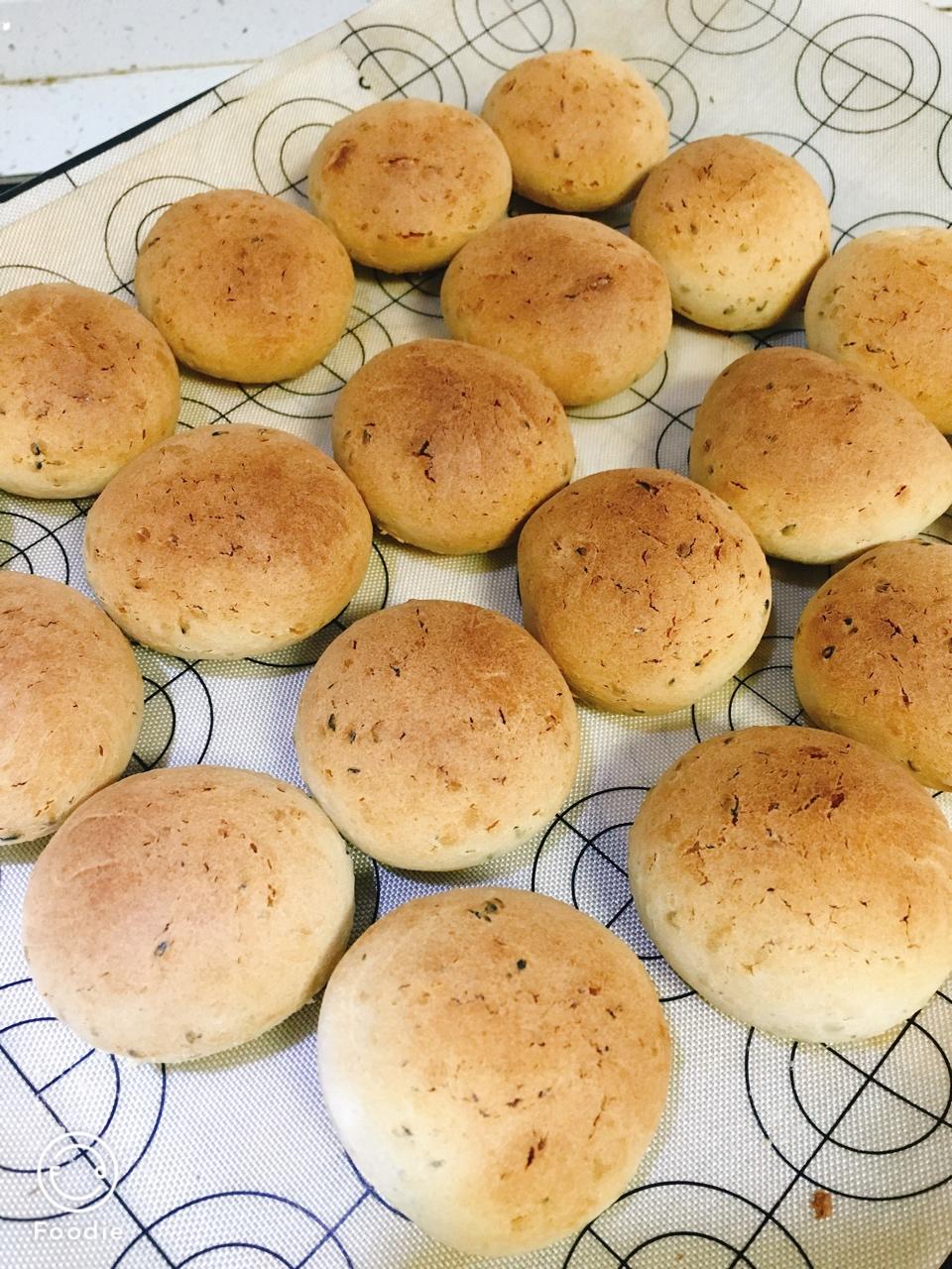 黑芝麻麻薯面包