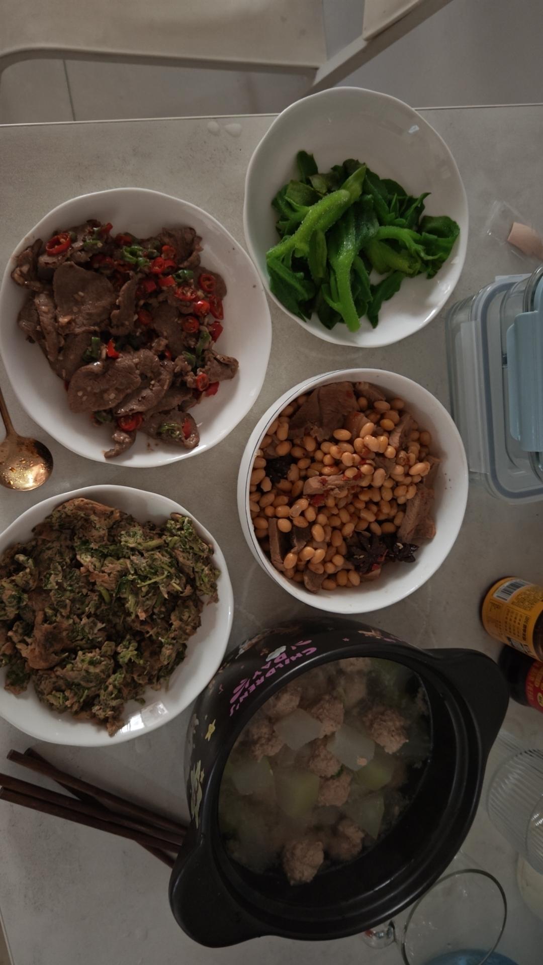 巨鲜美的冬瓜丸子汤