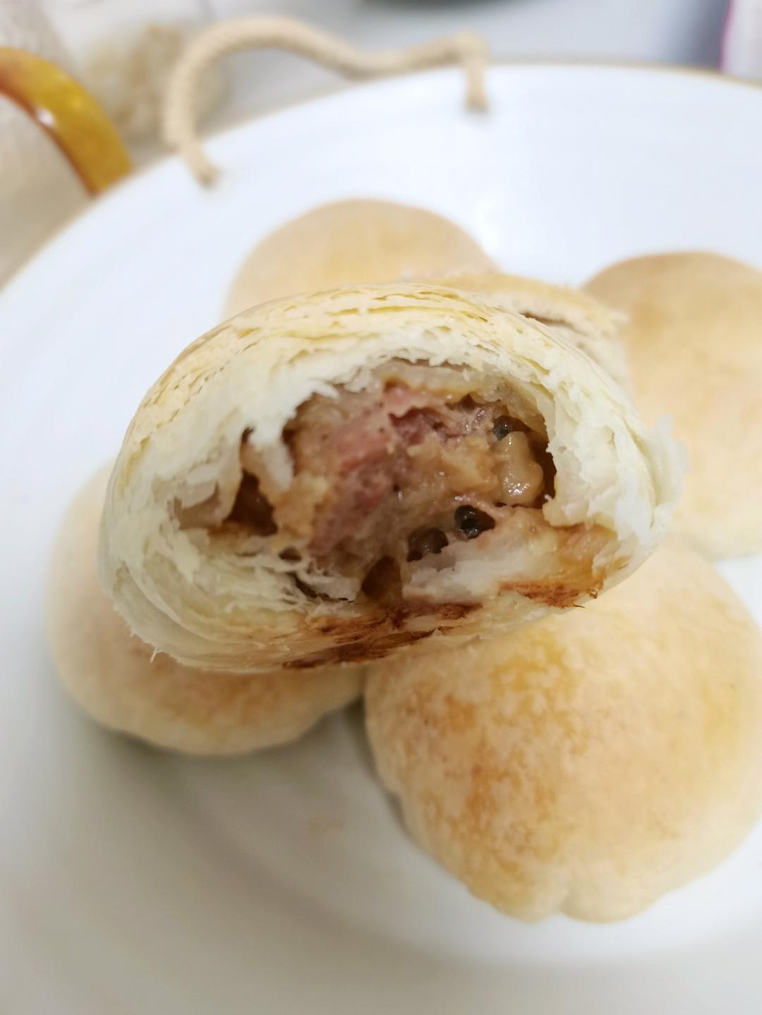 外酥里软，酥到掉渣的中式酥皮点心，爆好吃