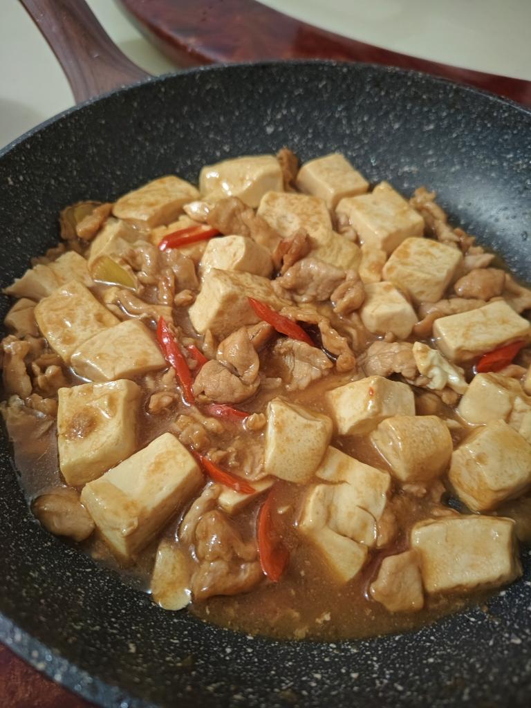 鸡蛋抱豆腐
