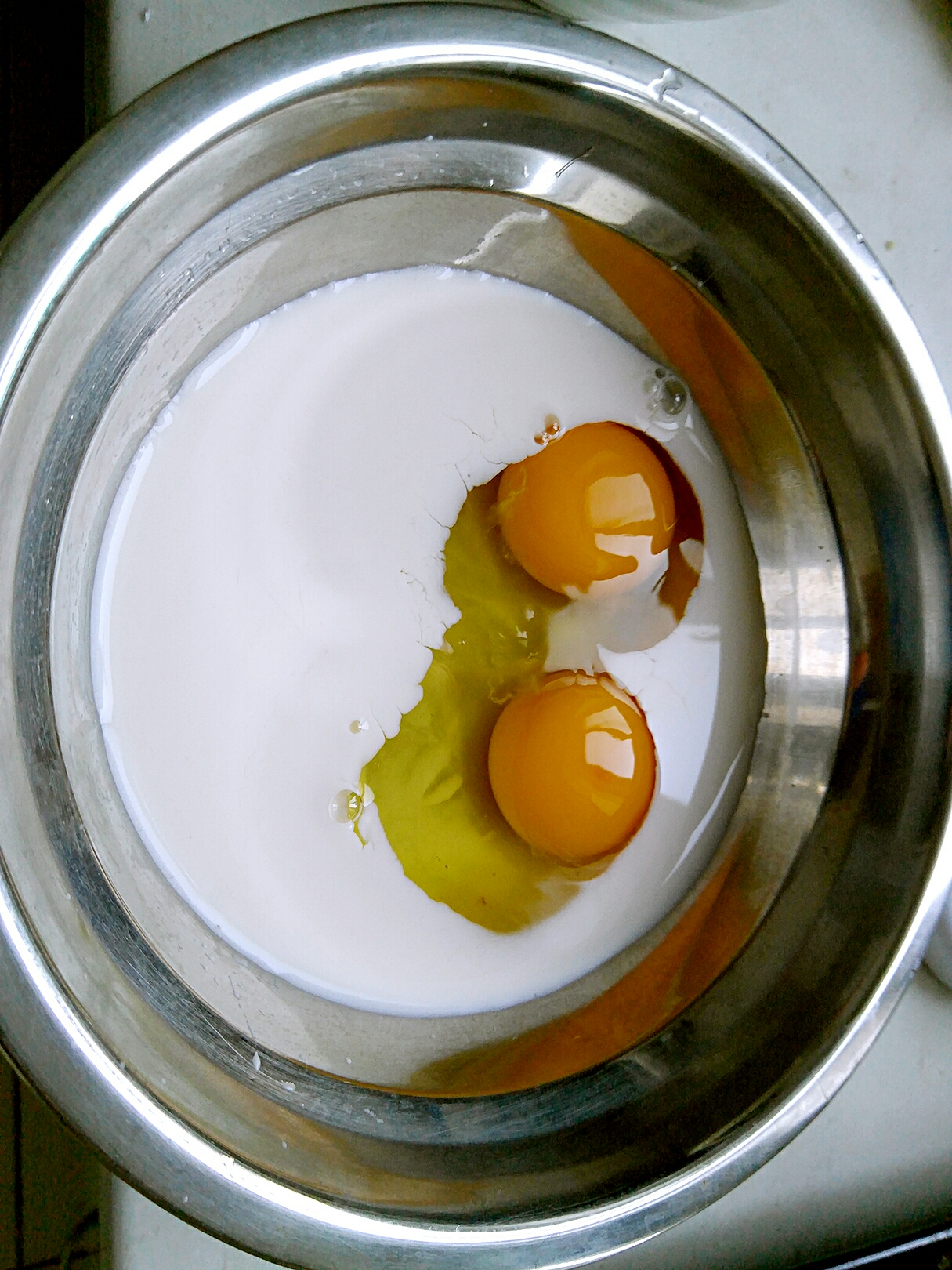 最简单方便又嫩滑香甜的全蛋蛋挞液的做法 步骤2