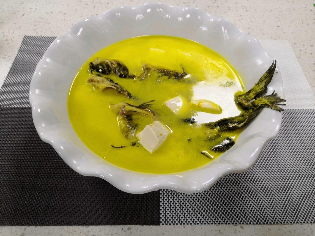 昂子鱼豆腐汤