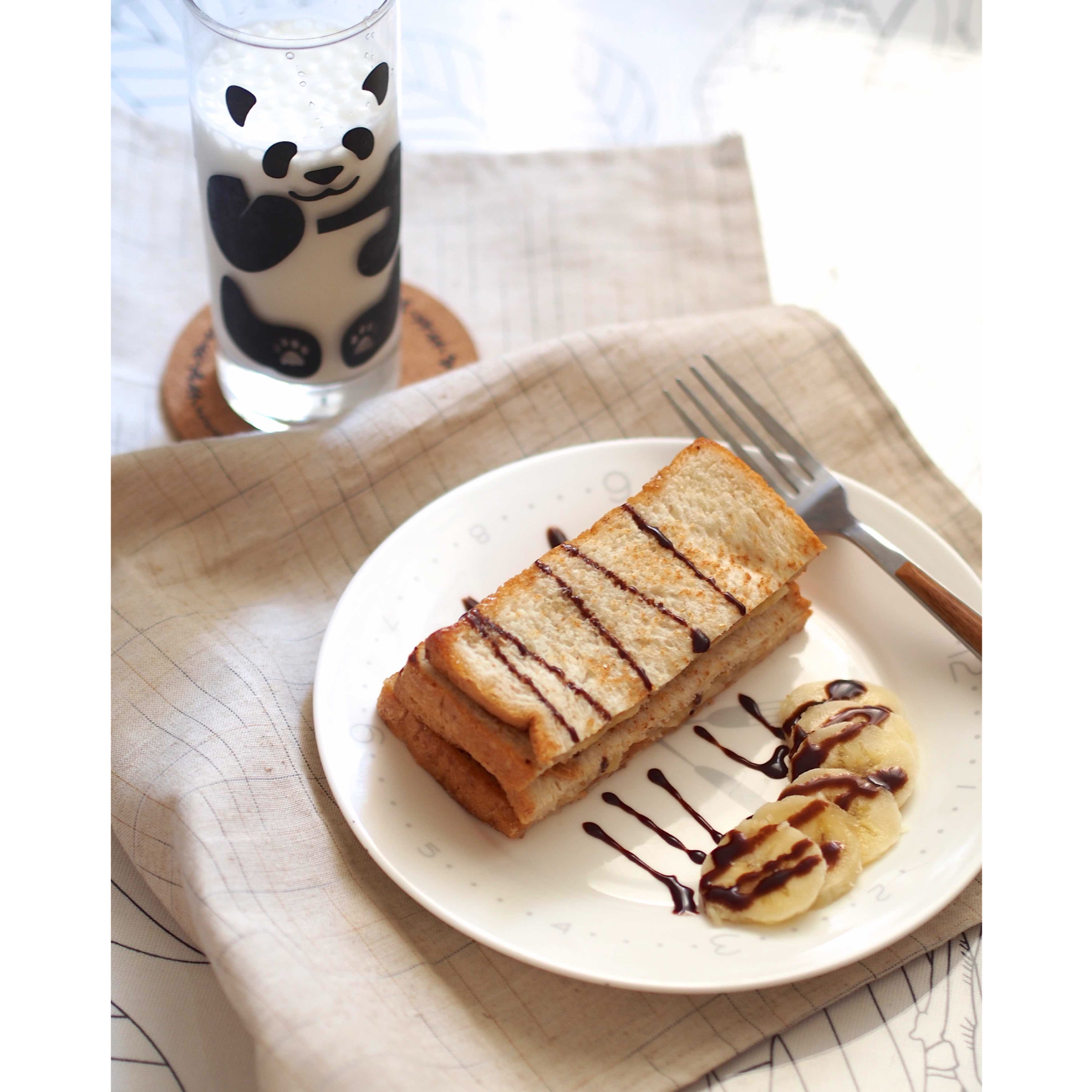 花生酱香蕉三明治