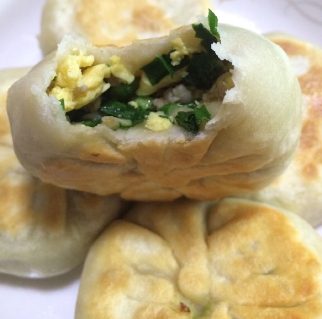 韭菜鸡蛋馅饼