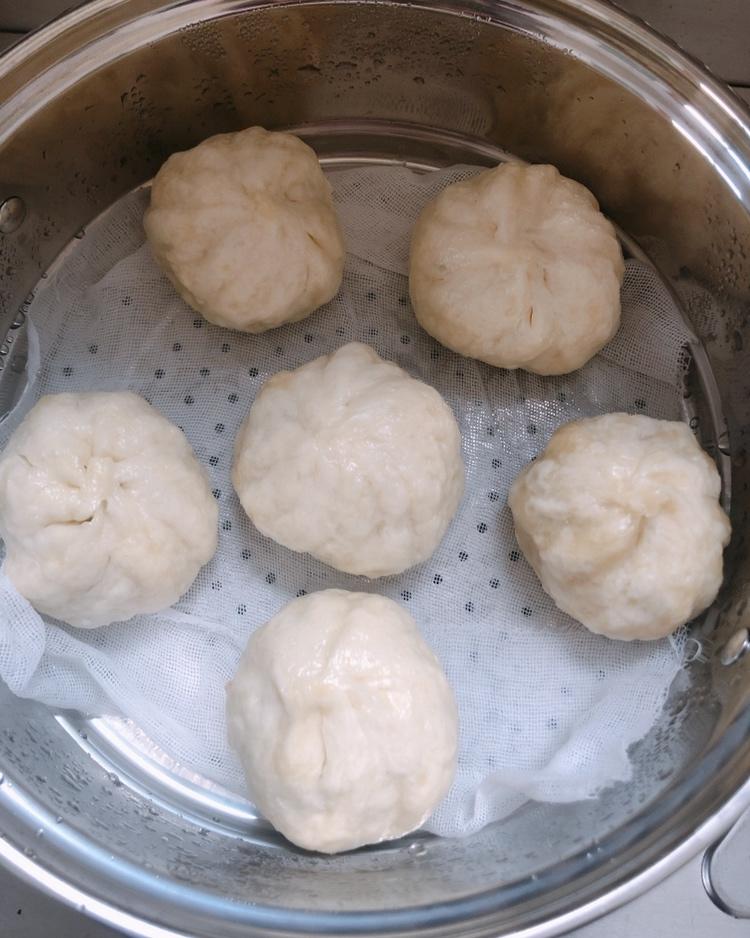 汁香四溢肉包子