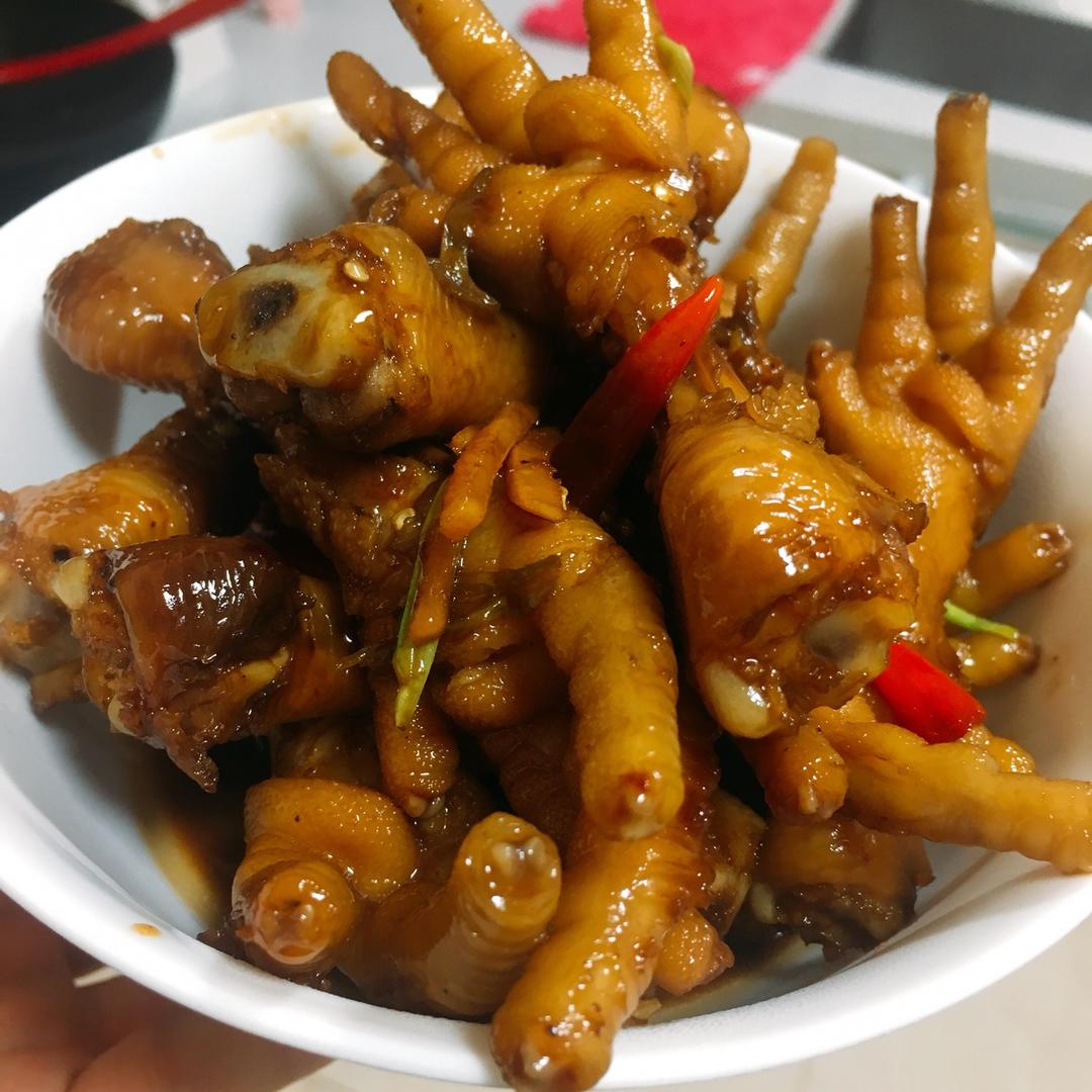 香辣烧鸡爪