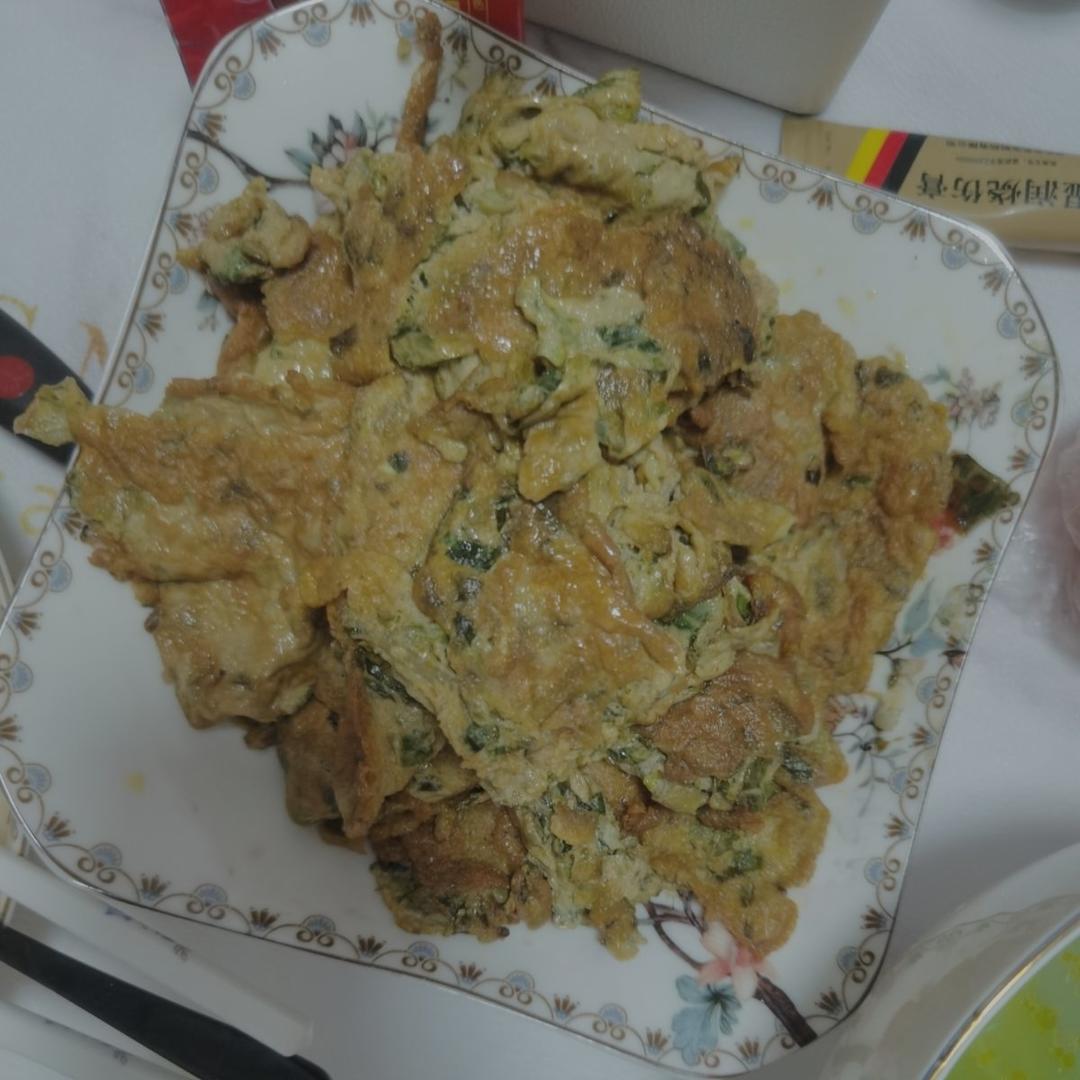 厨师长教你：“香椿煎蛋”的家常做法，椿芽鲜嫩，蛋香浓郁