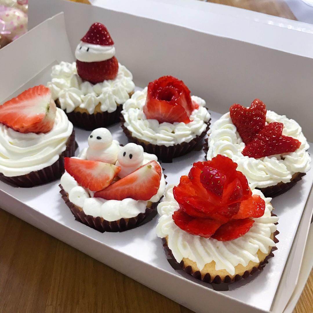 纸杯蛋糕 8寸戚风蛋糕的量