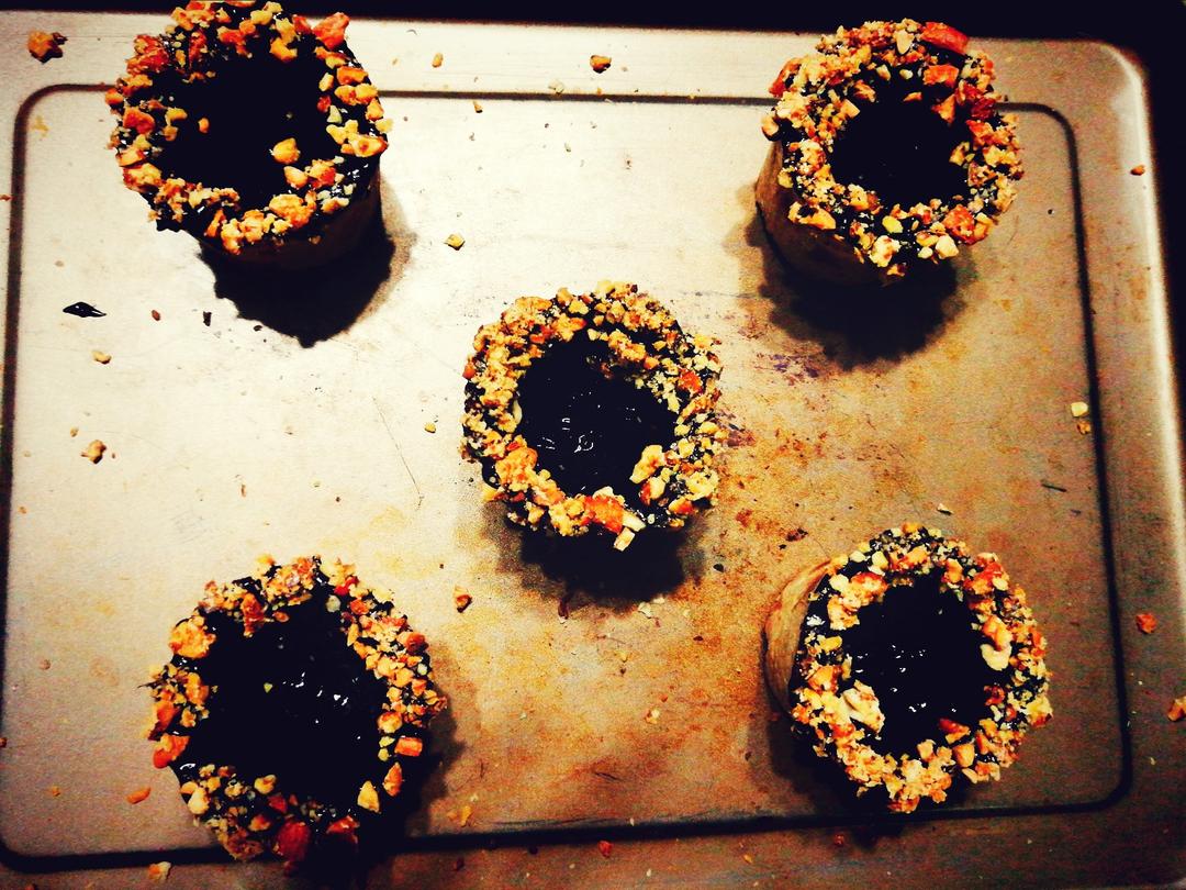 坚果黑巧克力曲奇牛奶杯 Milk-and-Cookie Shots