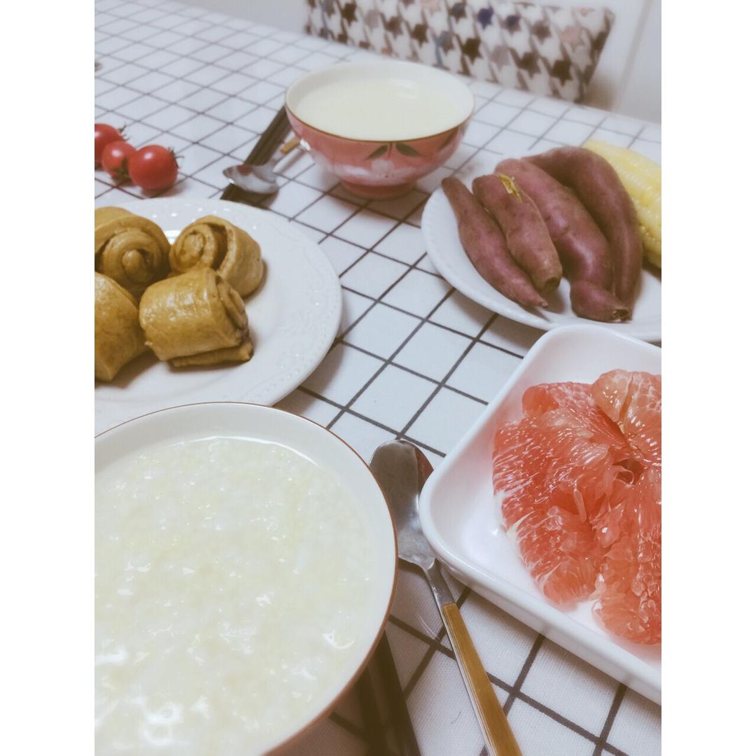 家有俩小学生的早餐