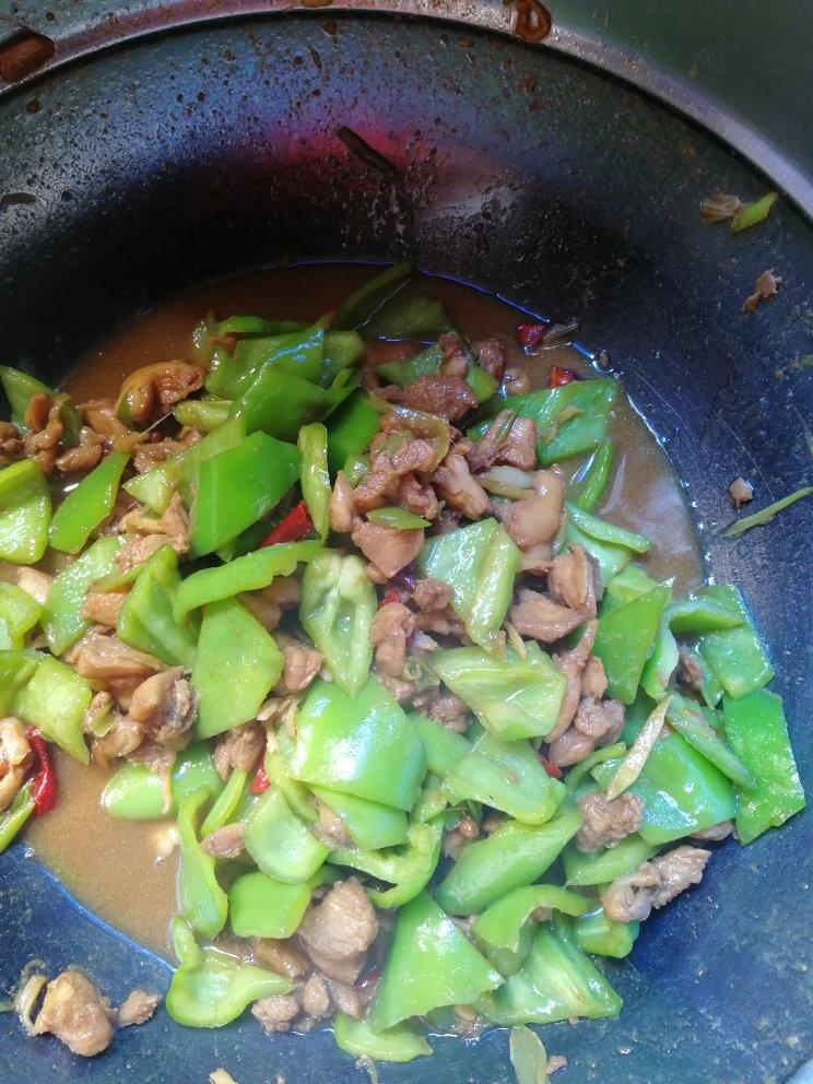 青椒炒鸡腿肉（大厨级别）