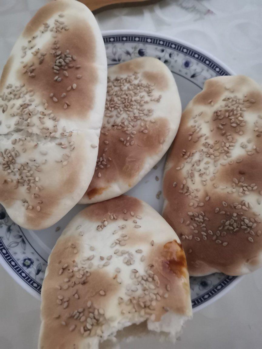 不用发面，简单易做，酥脆可口的空心糖烧饼