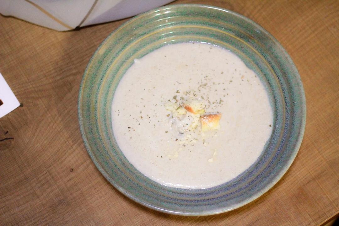 奶油蘑菇浓汤 Cream of Mushroom Soup